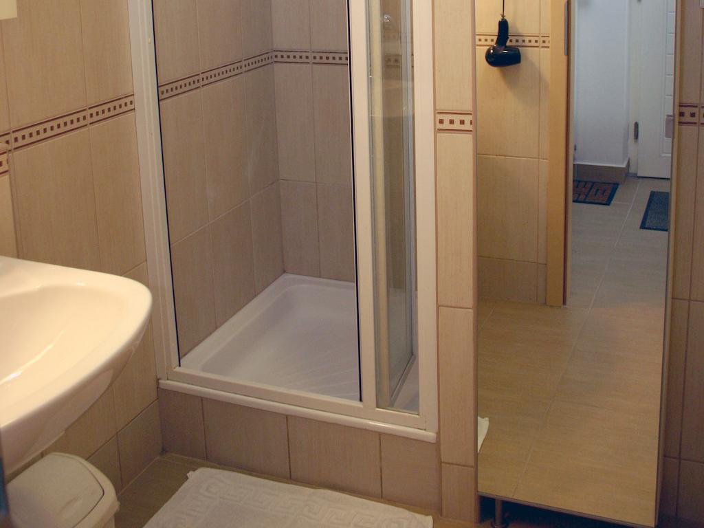 Arriva Apartment, Optional Indoor Parking Budapešť Exteriér fotografie