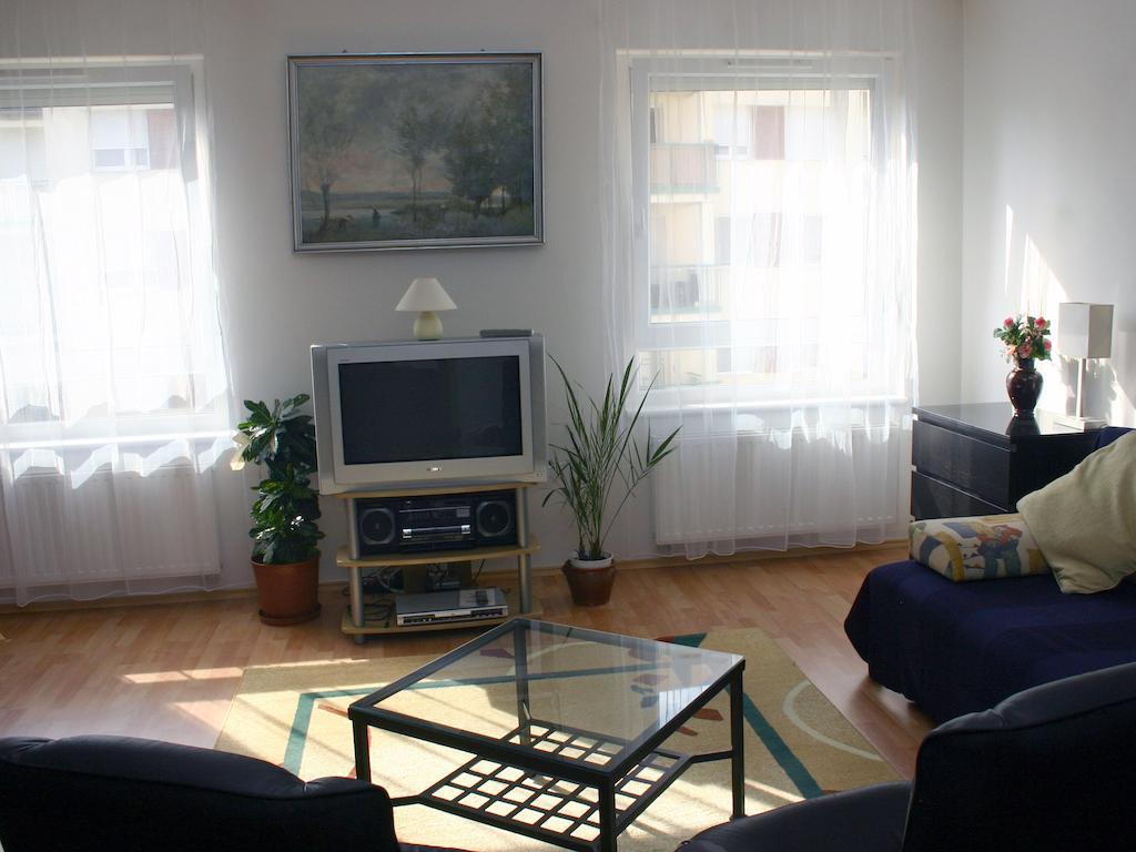 Arriva Apartment, Optional Indoor Parking Budapešť Pokoj fotografie